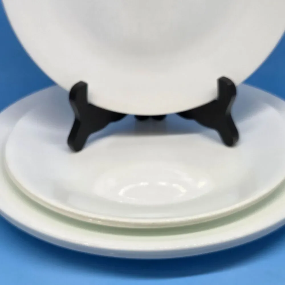 Corelle by Corning 3 Dinner plates 3 Salad plates 6 Piece lot
